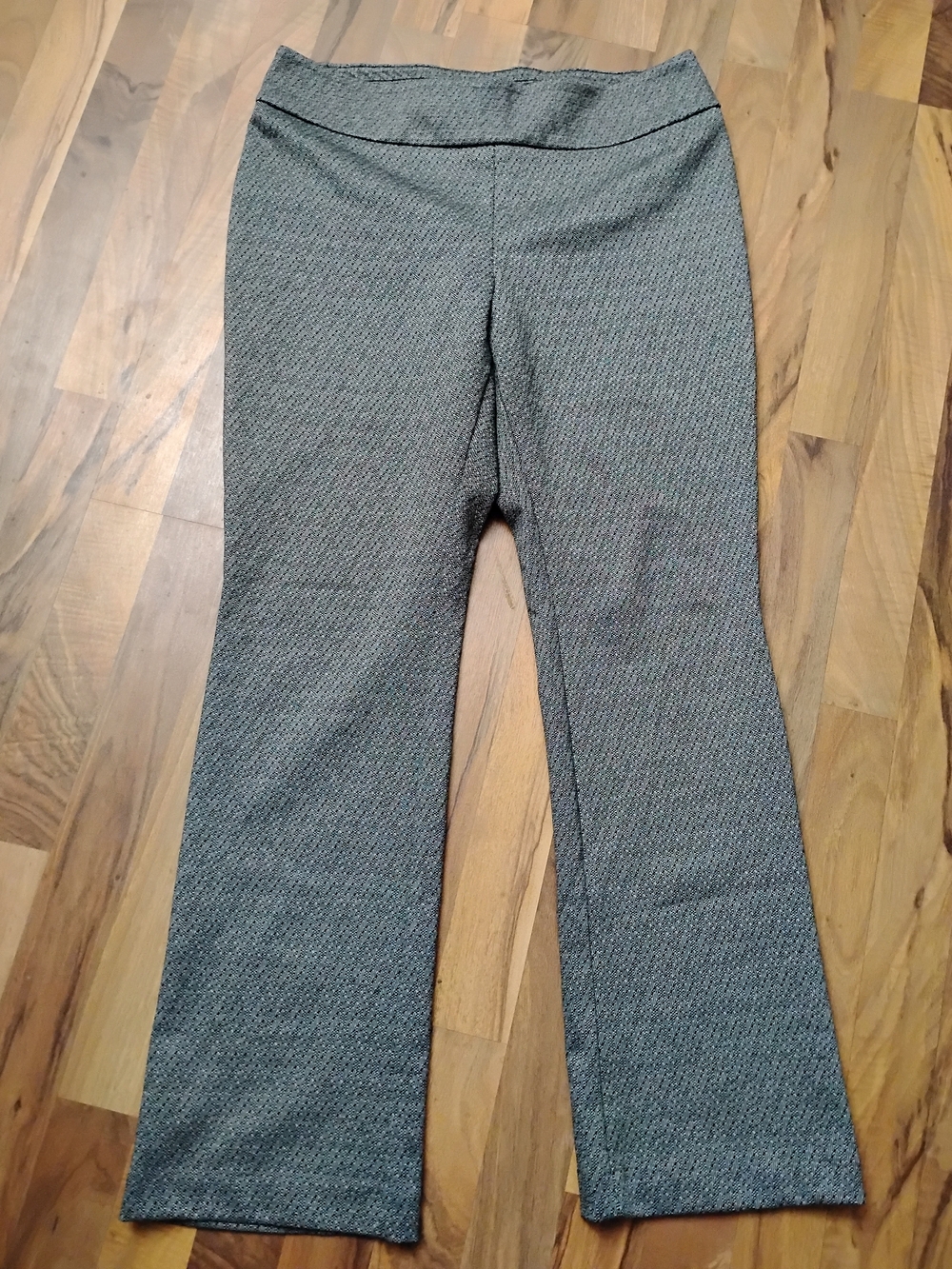 New York & Company Gray Patterned Dress Pants